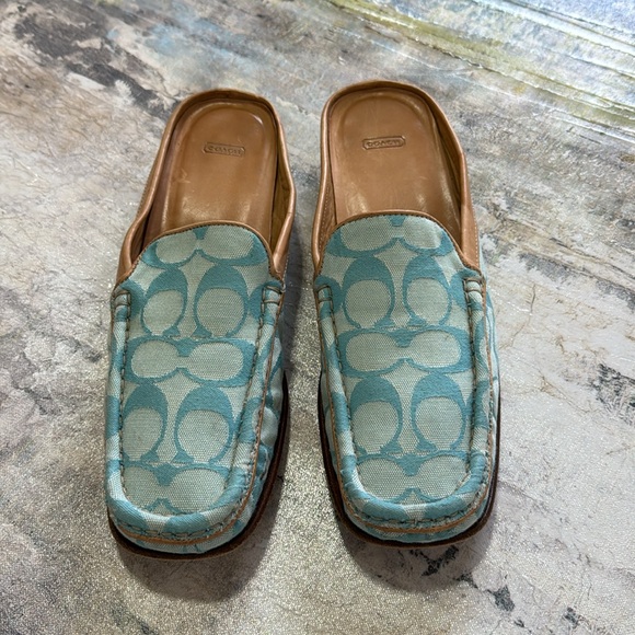 Vintage blue monogrammed Coach slide on shoes sz 8B - Picture 6 of 12